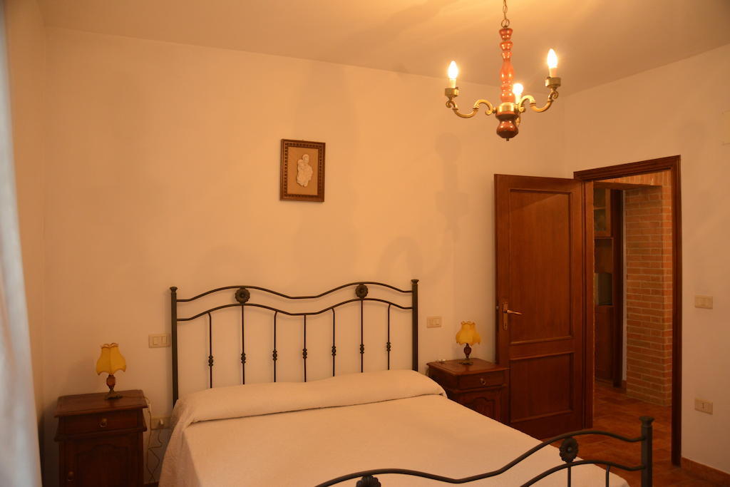 Agriturismo Antica Riserva Castiglione del Lago Pokoj fotografie