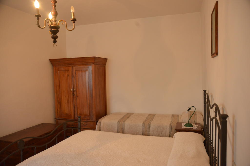 Agriturismo Antica Riserva Castiglione del Lago Pokoj fotografie