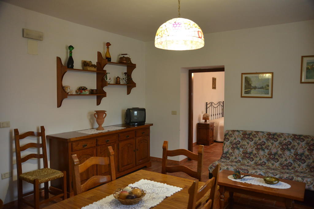 Agriturismo Antica Riserva Castiglione del Lago Pokoj fotografie