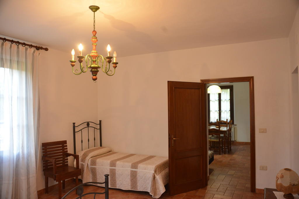 Agriturismo Antica Riserva Castiglione del Lago Pokoj fotografie