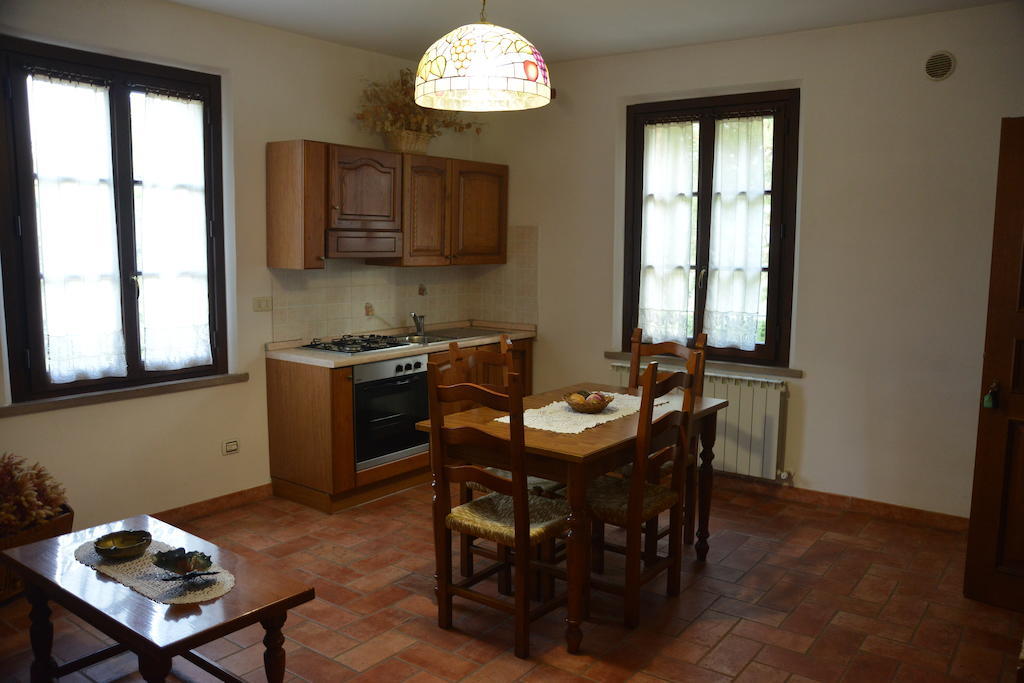 Agriturismo Antica Riserva Castiglione del Lago Pokoj fotografie