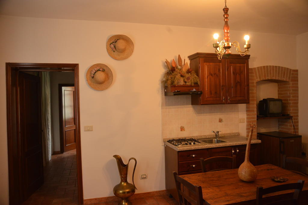 Agriturismo Antica Riserva Castiglione del Lago Pokoj fotografie